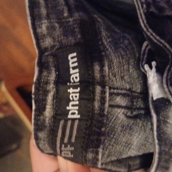 Skinny stretch pants for teens. They stretch but size 34. - Picture 10 of 11